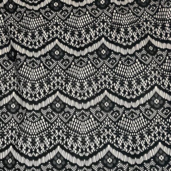 GUESS Lace Sheath Black & Pink Jewel Neck Sleeveless Lined Mini Dress Size 12 - Picture 11 of 14